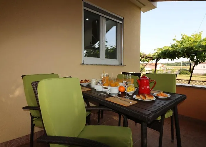 Feriehus Bungalow Porec Poreč