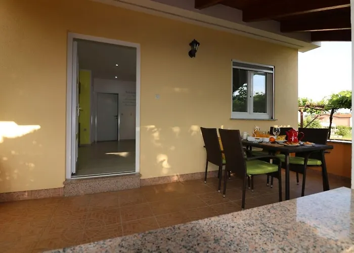 Feriehus Bungalow Porec *