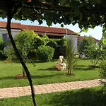 Bungalow Porec Semesterbostad Poreč