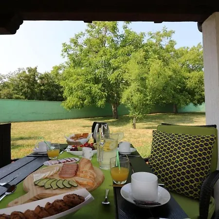 Bungalow Porec (4400-7) Ferienhaus *