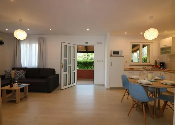 Bungalow Porec (4400-7) Poreč