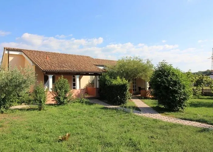 Дом отдыха Bungalow Porec *