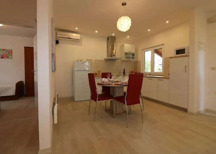 Bungalow Porec (4400-7) Ferienhaus